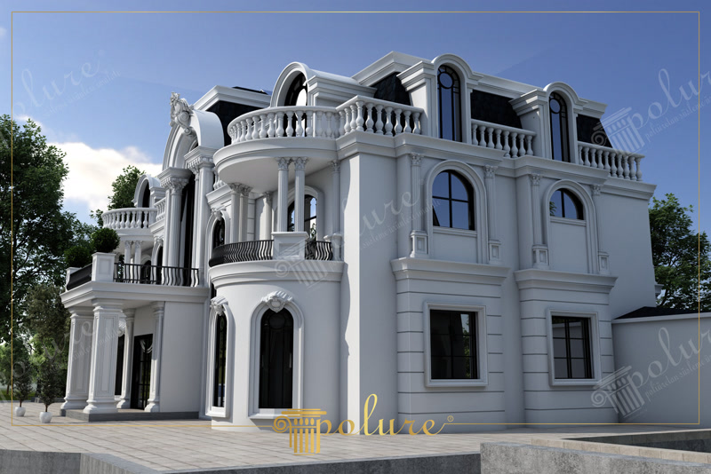 Beyaz renkli klasik poliüretan dış cephe süslemeleri, kemerli pencere söveleri ve sütun kaplamaları olan lüks villa.