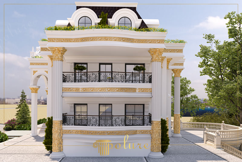 Altın varaklı poliüretan sütunlar ve pencerelerde dekoratif söve modelleri bulunan beyaz klasik villa dış cephesi.