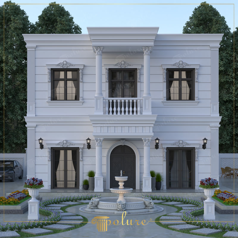 Poliüretan söve, pilaster sütun ve taç modelleriyle dekore edilmiş neoklasik iki katlı beyaz villa dış cephesi.