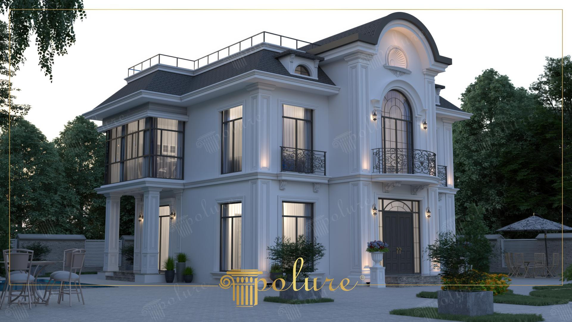 Beyaz neoklasik villanın poliüretan söve, taç ve pilaster sütunlar ile süslenmiş akşam aydınlatmalı dış cephe tasarımı.