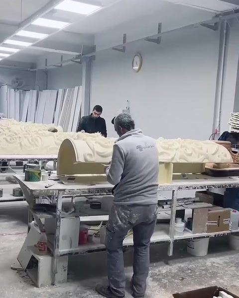 Poliüretan 60 cm Sütun Ayağı Modelleriyle Silindirik Sütun İmalatında Estetik ve Dayanıklılık — 0:05