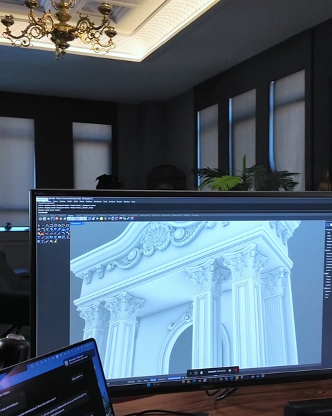 3D modelde kemerli portal ve plaster sütunlar ekranda görüntüleniyor