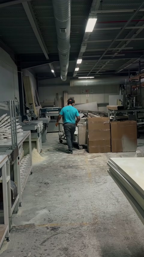 Polure Fabrikası: Kalıp, Döküm ve El Finisajı
