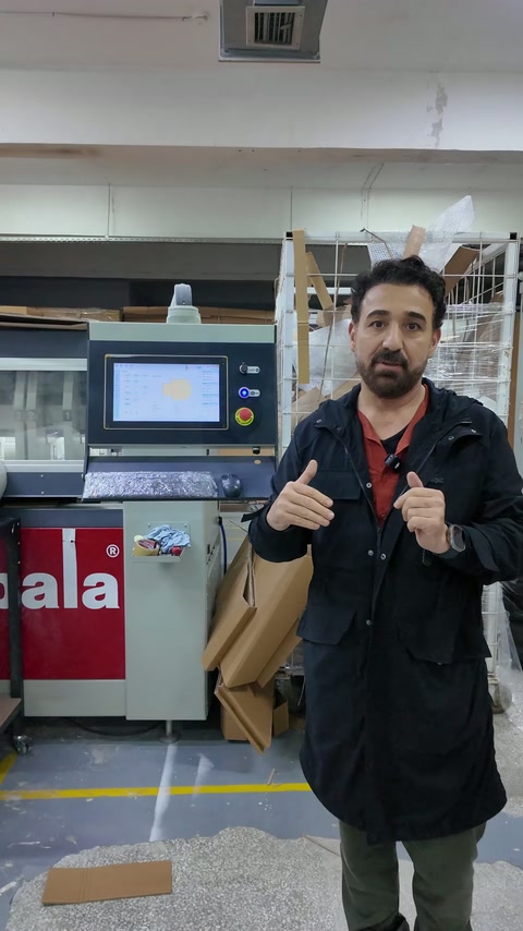 Korint Sütun Başlığı: Atölyeden Sevkiyata Poliüretan Detay