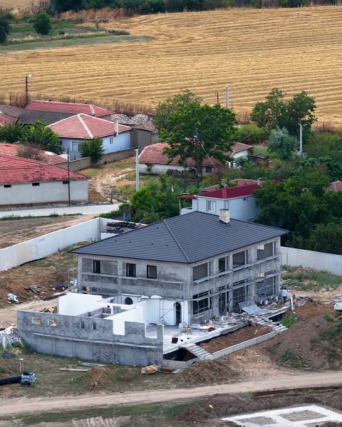 Kırklareli villasının dış cephe ve çevre görünümü
